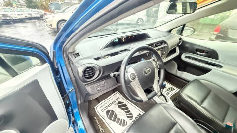 2014 Toyota Prius c Four