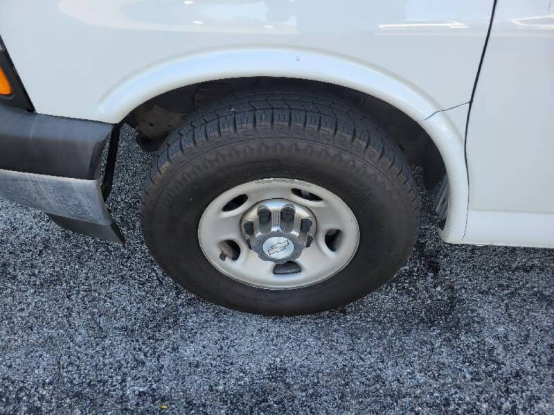 2017 Chevrolet Express LT 3500