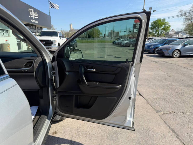 2017 Chevrolet Traverse LT