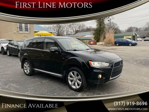 2011 Mitsubishi Outlander for sale at First Line Motors in Brownsburg IN