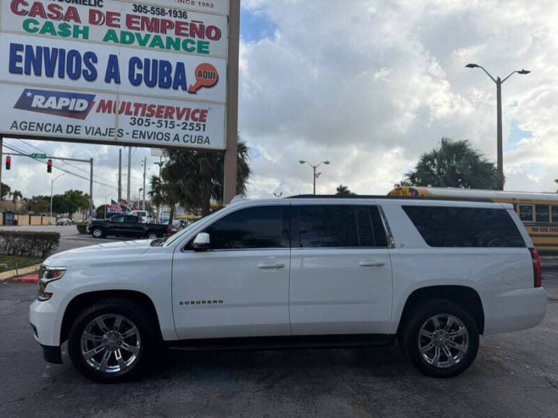 2017 Chevrolet Suburban LT