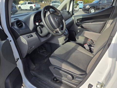 2020 Nissan NV200 SV