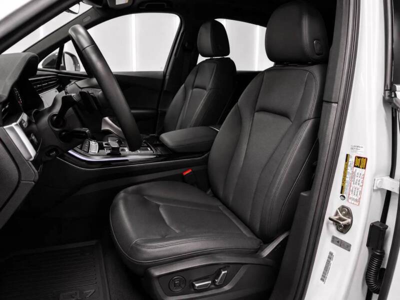 2021 Audi Q7 quattro Premium Plus 45 TFSI