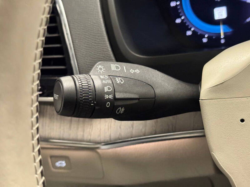 2024 Volvo XC90 B6 Plus Bright Theme 7P