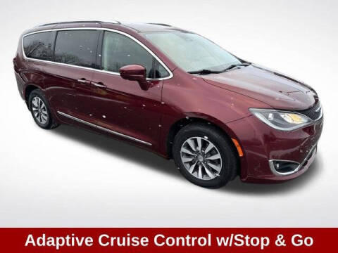 2020 Chrysler Pacifica Touring L Plus
