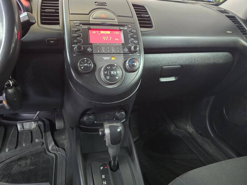 2010 Kia Soul +