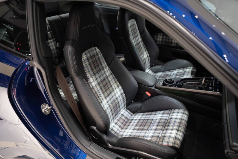 2025 Porsche 911