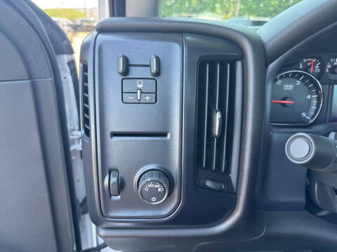 2024 Chevrolet Silverado 5500HD