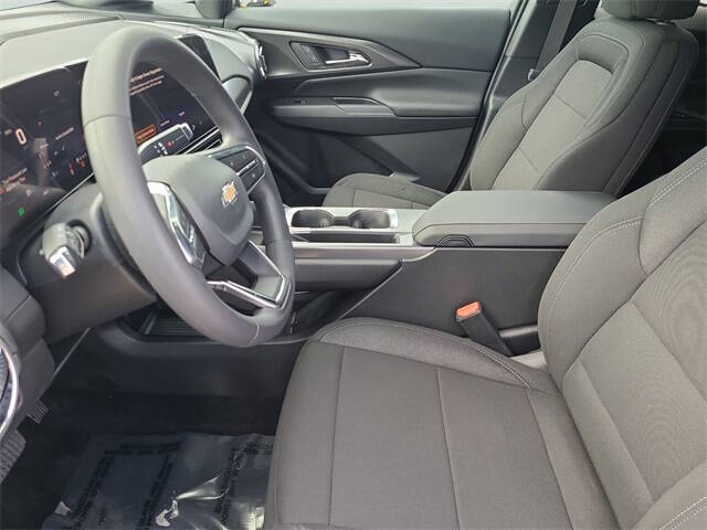 2026 Chevrolet Equinox EV LT 1