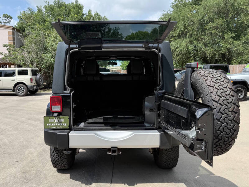 2011 Jeep Wrangler Unlimited Sahara