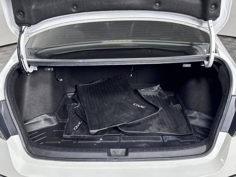 2022 Honda Civic Touring