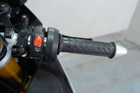 2017 Aprilia RSV4