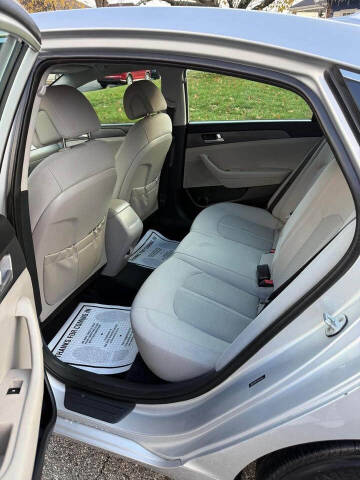 2016 Hyundai Sonata SE