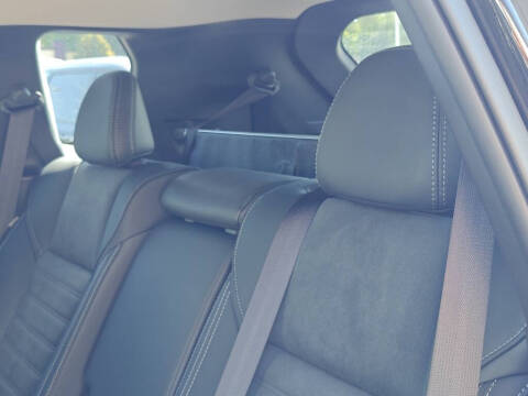 2025 Mitsubishi Outlander PHEV SE