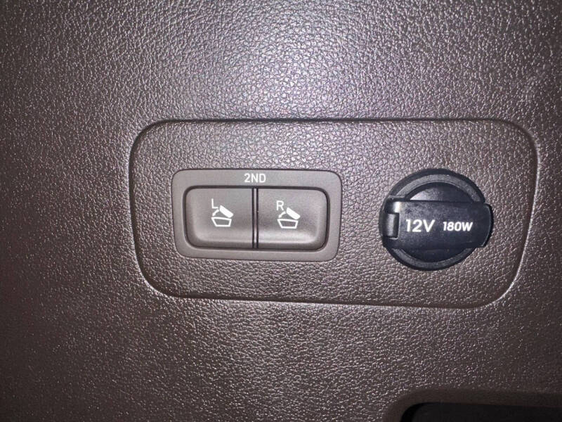 2020 Hyundai Santa Fe Limited 2.0T