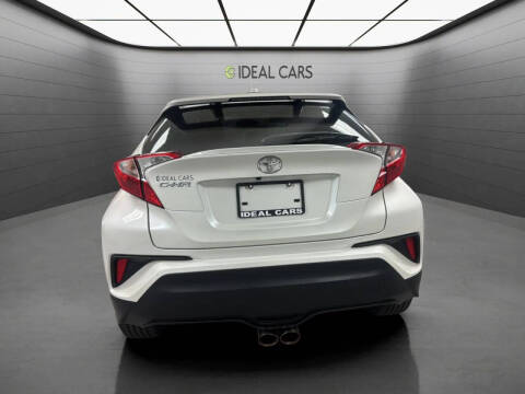 2021 Toyota C-HR XLE