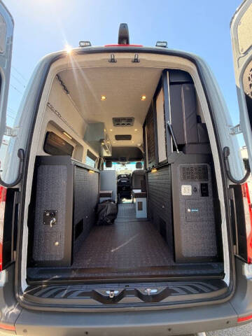 2025 Mercedes-Benz Sprinter