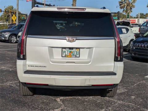 2017 Cadillac Escalade Premium Luxury