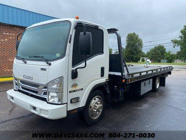 2017 Isuzu NRR