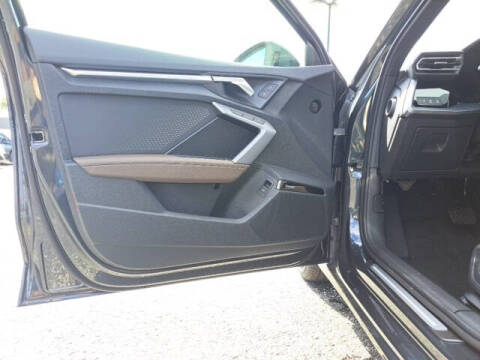 2025 Audi A3 quattro Premium Plus 40 TFSI