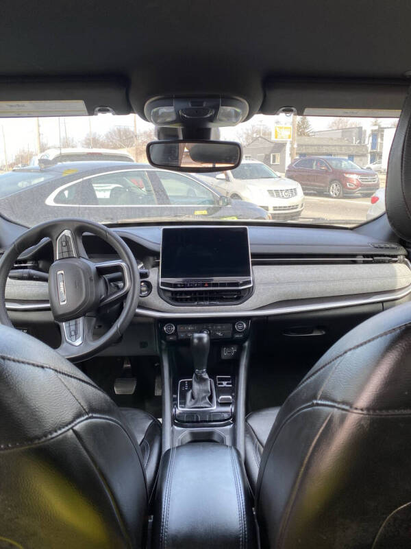 2023 Jeep Compass Latitude