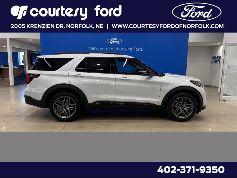 2026 Ford Explorer ST-Line