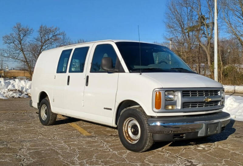 2001 Chevrolet Express Cargo for sale at FWW WHOLESALE in Carrollton OH