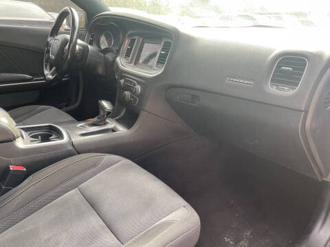 2019 Dodge Charger SXT