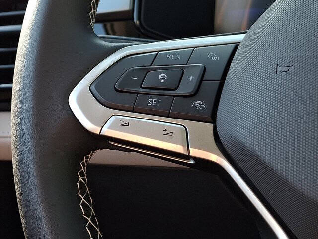 2025 Volkswagen Taos S 4Motion