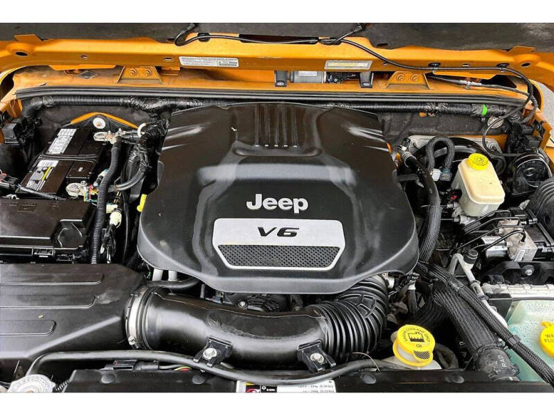 2014 Jeep Wrangler Unlimited Rubicon X