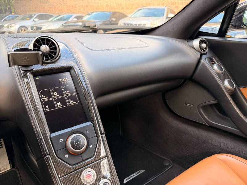 2013 McLaren MP4-12C Spider