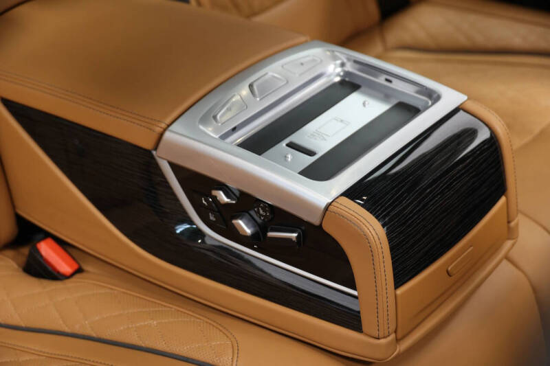 2021 BMW 7 Series 750i xDrive