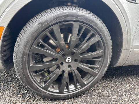 2018 Bentley Bentayga W12 Signature Edition