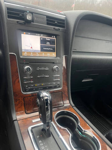 2016 Lincoln Navigator Select