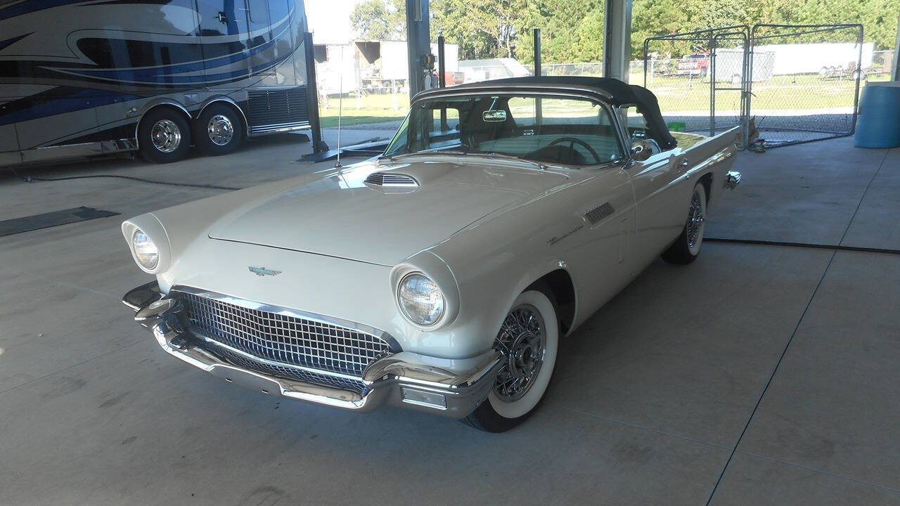 1957 Ford Thunderbird 7