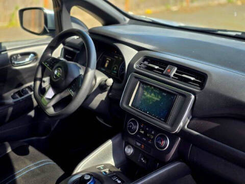 2018 Nissan LEAF S