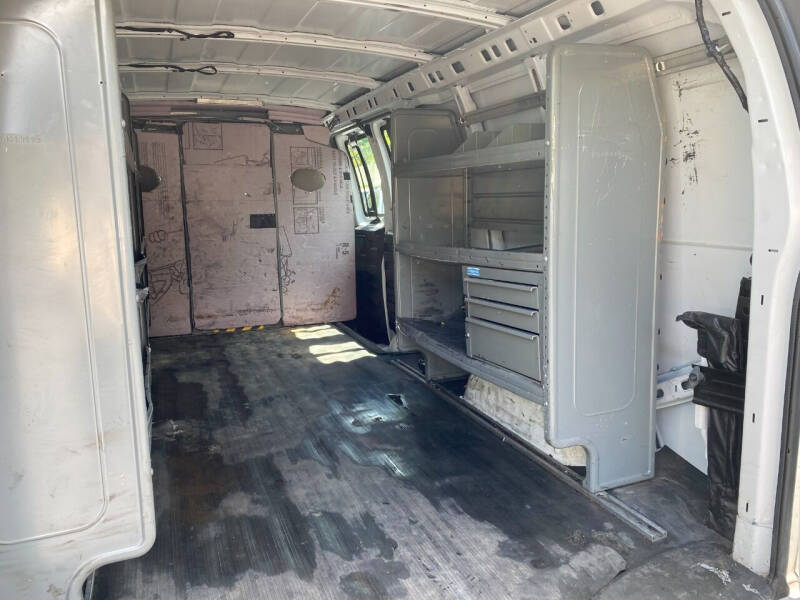 2019 Chevrolet Express 2500