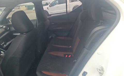 2020 Nissan Kicks SR