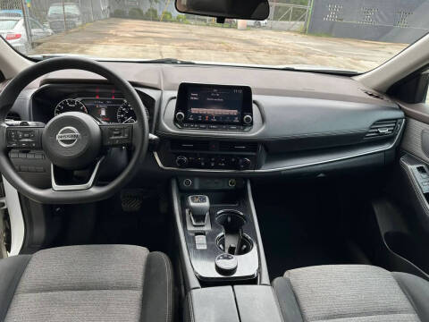2021 Nissan Rogue S