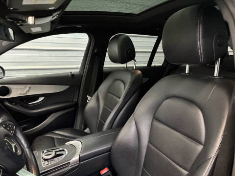 2019 Mercedes-Benz GLC GLC 300 4MATIC