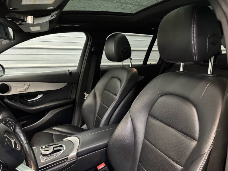 2019 Mercedes-Benz GLC GLC 300 4MATIC