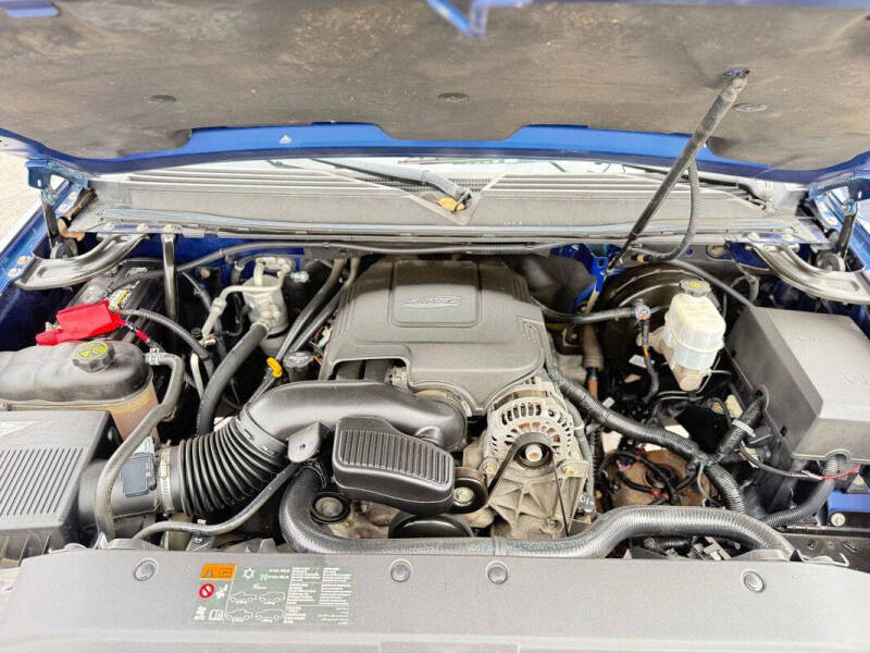 2013 Chevrolet Avalanche LT Black Diamond