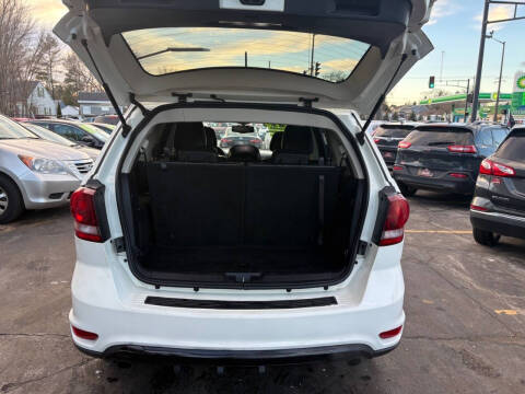 2017 Dodge Journey Crossroad