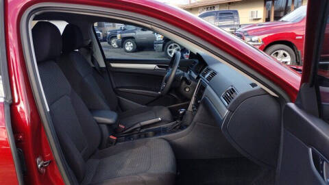 2016 Volkswagen Passat