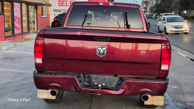 2017 RAM 1500 Express