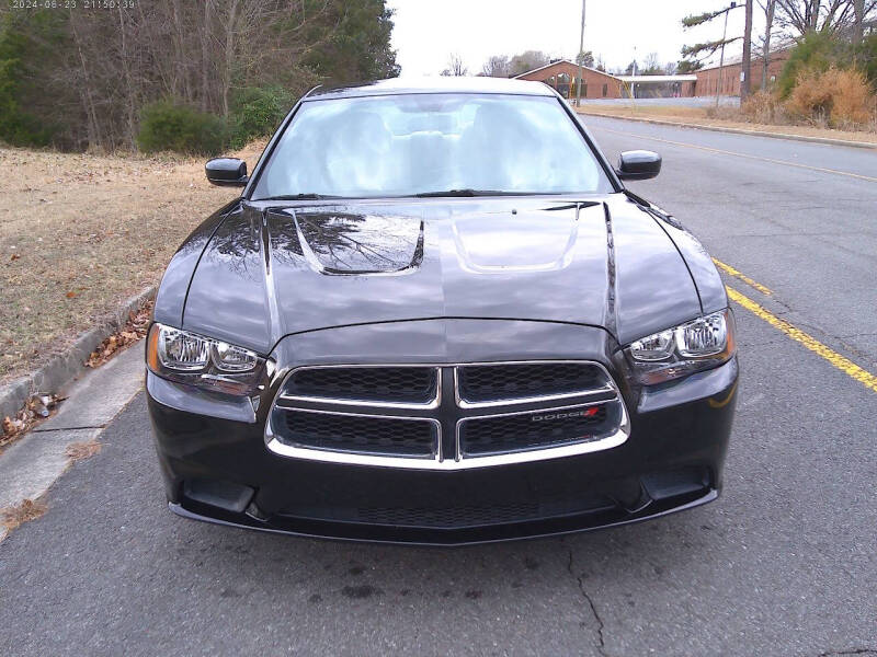 2013 Dodge Charger SE