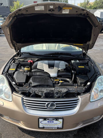 2005 Lexus SC 430
