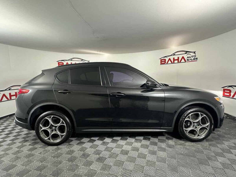 2018 Alfa Romeo Stelvio Sport