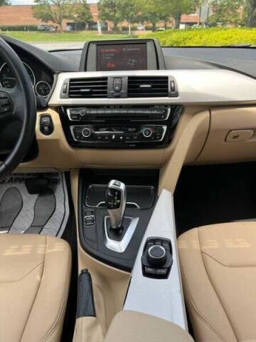 2018 BMW 3 Series 320i