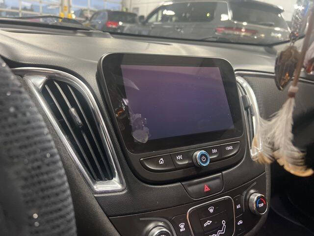 2017 Chevrolet Malibu LT